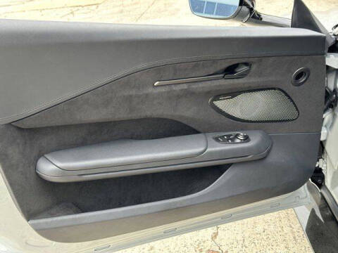 2025 Aston Martin Vantage