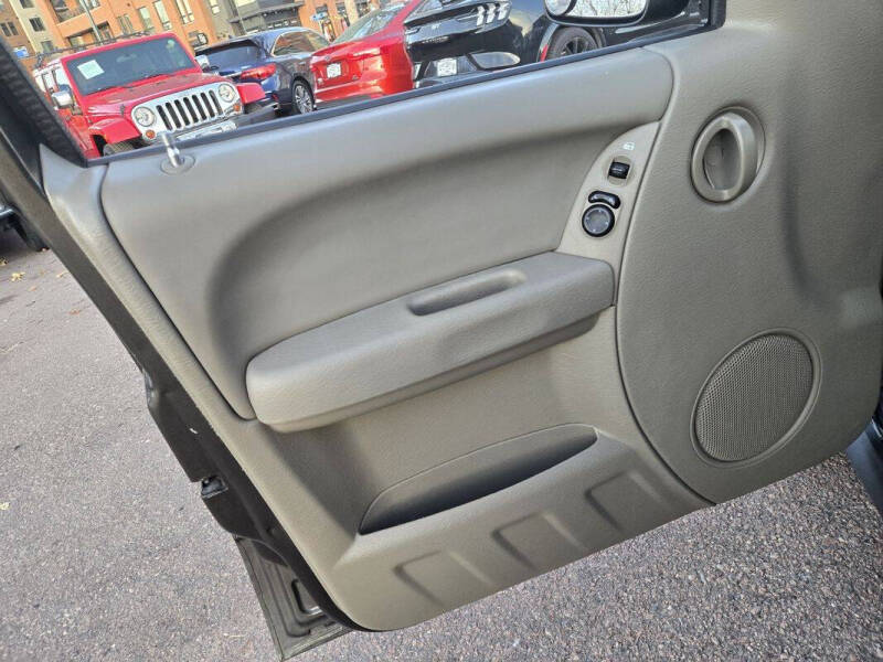 2005 Jeep Liberty Renegade