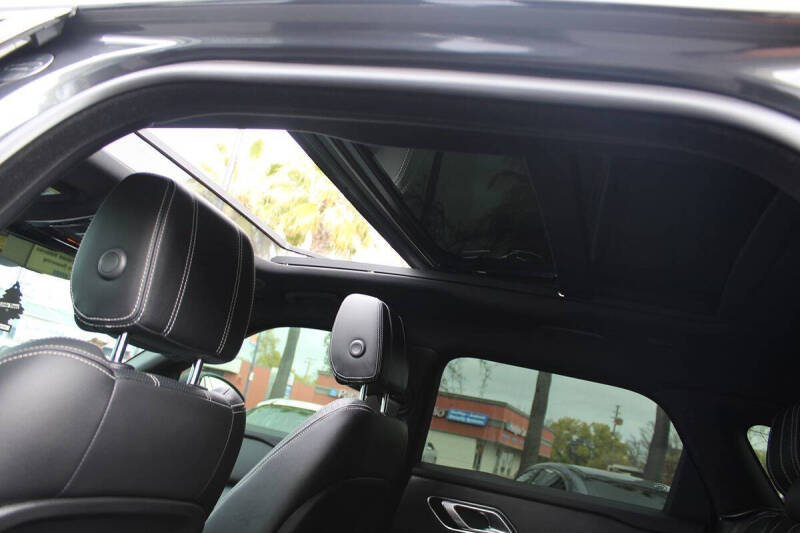 2021 Land Rover Range Rover Velar P250 R-Dynamic S