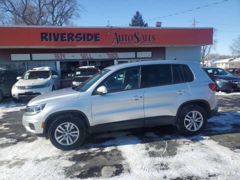 2012 Volkswagen Tiguan for sale at RIVERSIDE AUTO SALES in Sioux City IA