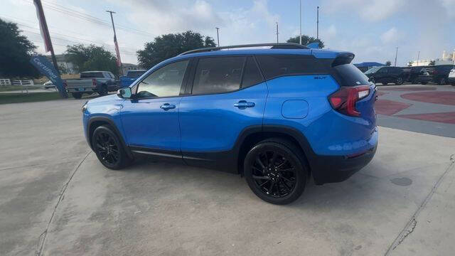 2024 GMC Terrain SLT