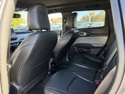 2024 Jeep Compass Latitude Lux