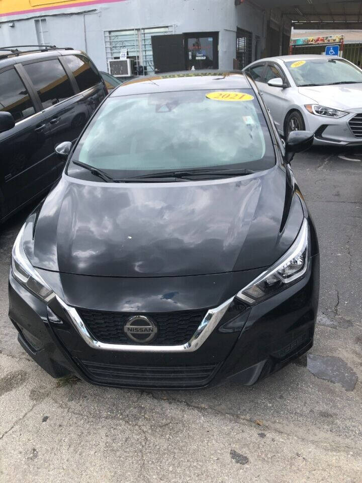 2021 NISSAN Versa Sedan - $17,900