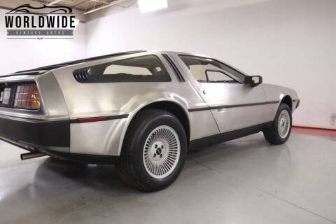 1981 DeLorean DMC-12