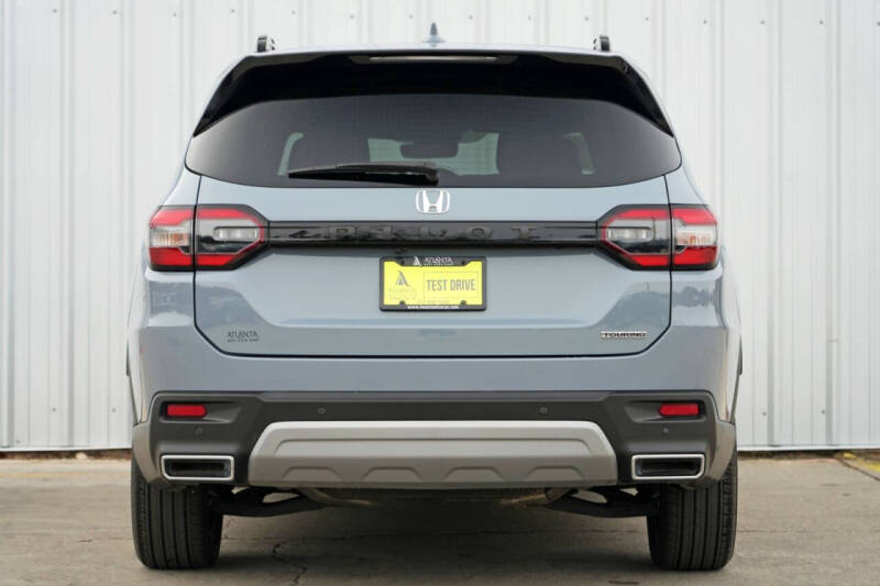 2024 Honda Pilot Touring