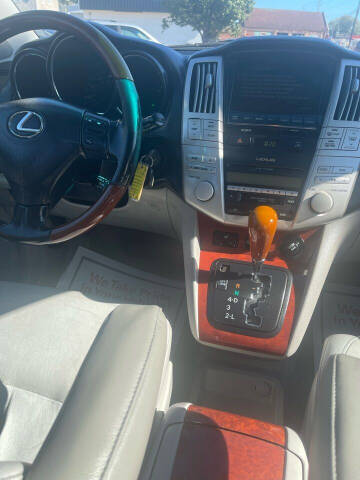 2005 Lexus RX 330