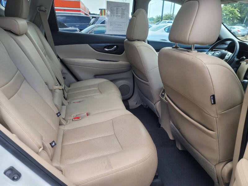 2016 Nissan Rogue SL