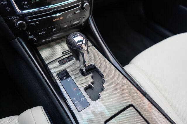 2011 Lexus IS F 23
