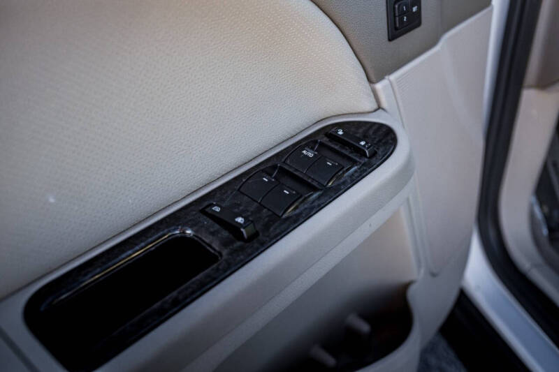 2005 Mercury Montego Premier