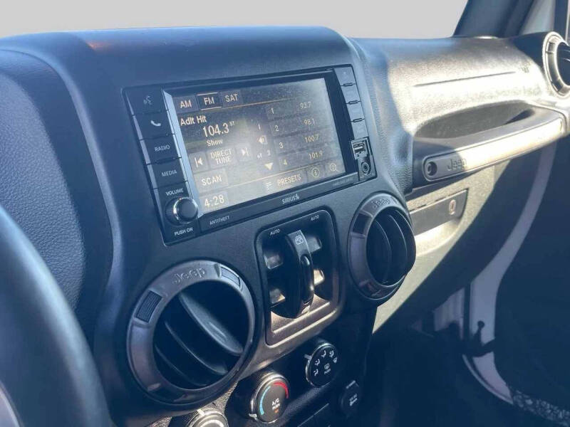 2016 Jeep Wrangler Unlimited Freedom