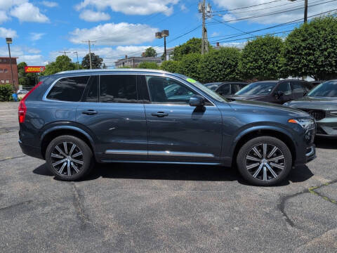 2024 Volvo XC90 B5 Core Bright Theme