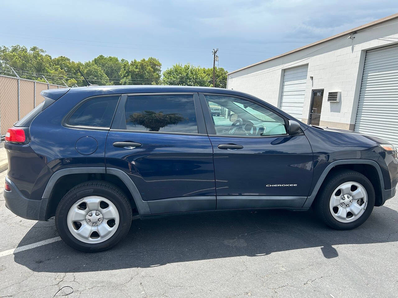 2014 Jeep Cherokee for sale at Sedona Motors in Glendora, CA