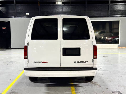 2000 Chevrolet Astro