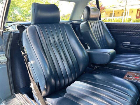 1986 Mercedes-Benz 560-Class 560 SL