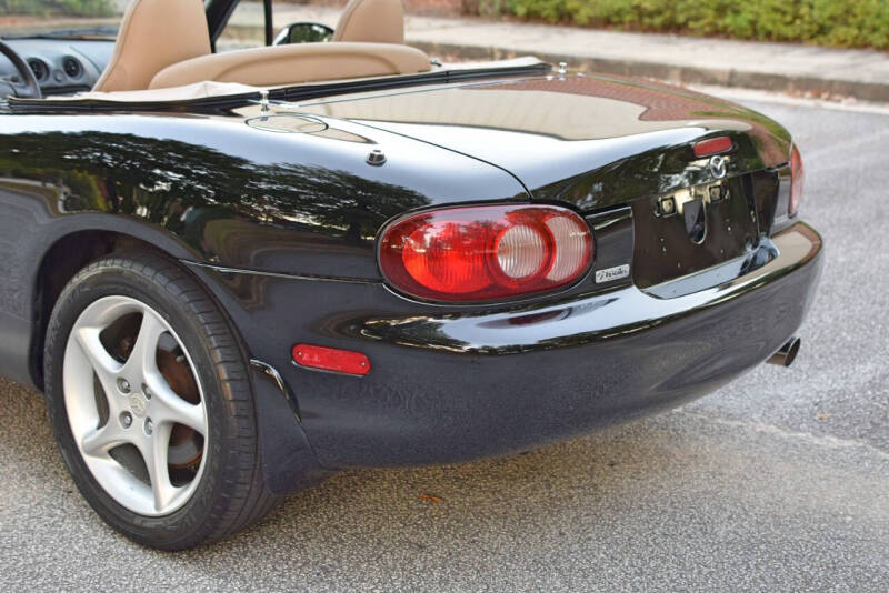 2002 Mazda Miata LS photo 32