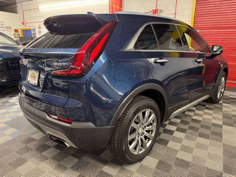 2019 Cadillac XT4 Premium Luxury