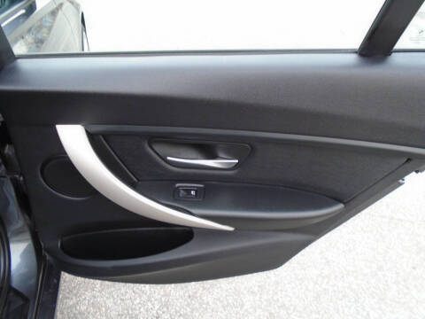 2014 BMW 3 Series 320i xDrive