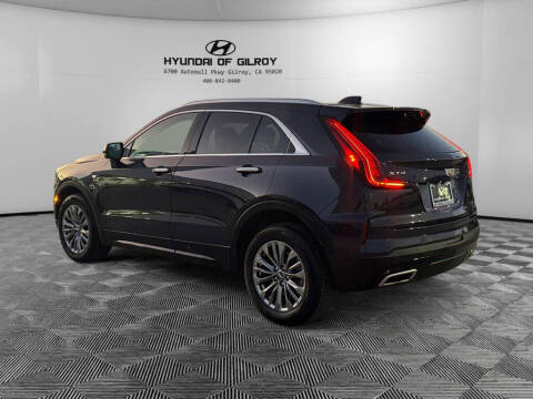 2025 Cadillac XT4 Premium Luxury