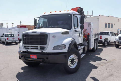 2013 Freightliner M2 112