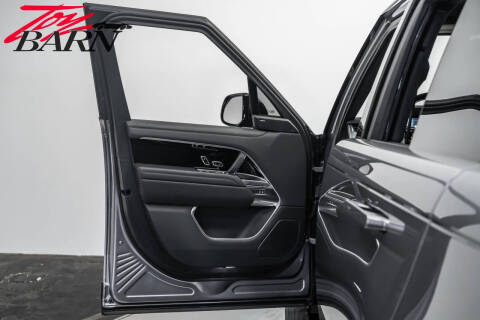 2023 Land Rover Range Rover P400 SE