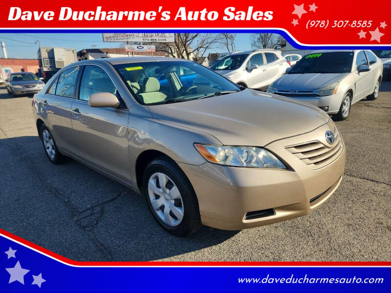 2009 Toyota Camry LE's photo