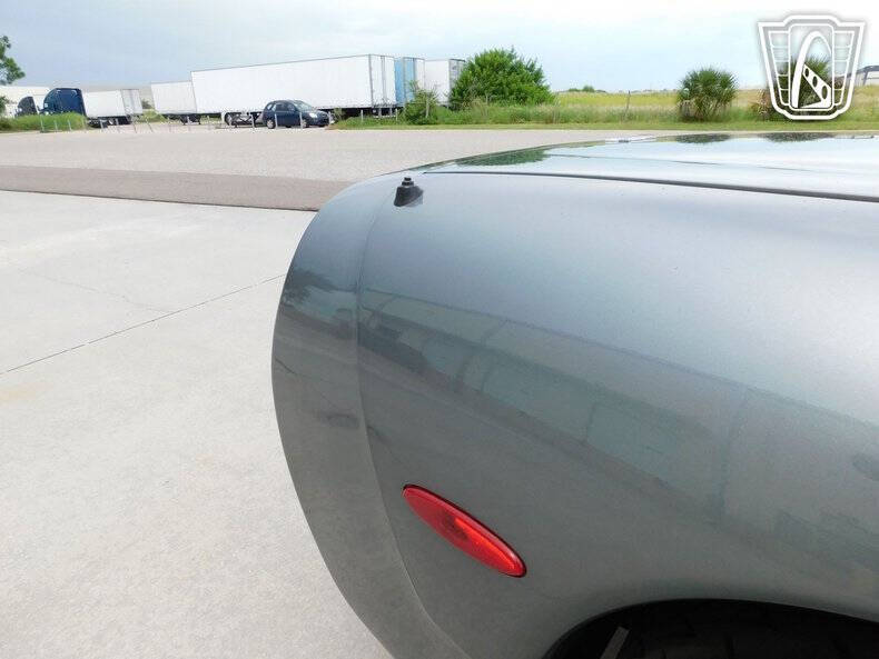 2004 Chevrolet Corvette