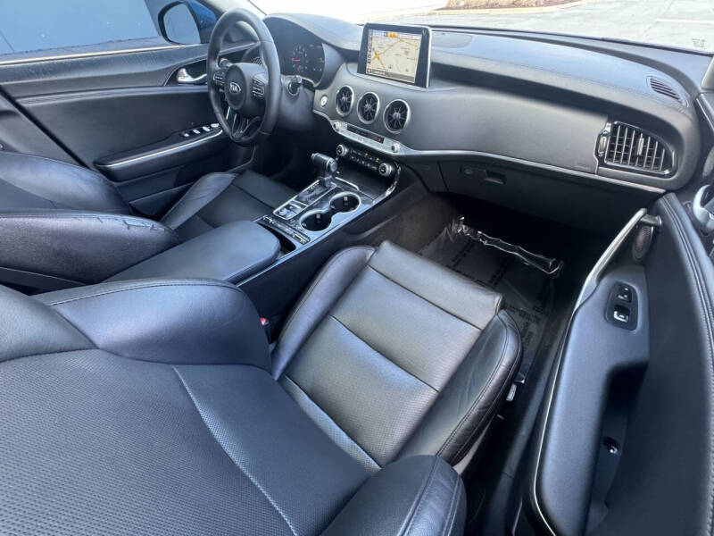 2018 Kia Stinger Premium