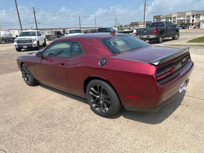2022 Dodge Challenger