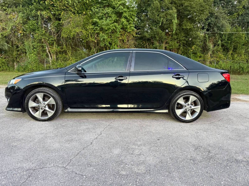 2012 Toyota Camry SE V6