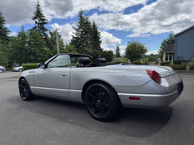 2004 Ford Thunderbird Deluxe