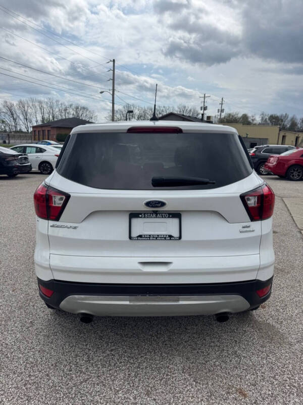 2019 Ford Escape SE