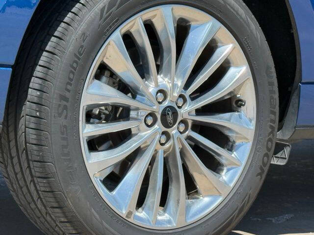2023 Ford Edge Titanium
