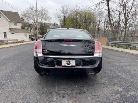2014 Chrysler 300