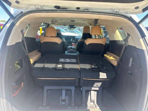 2022 Kia Carnival EX