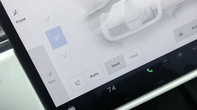 2022 Tesla Model X Plaid