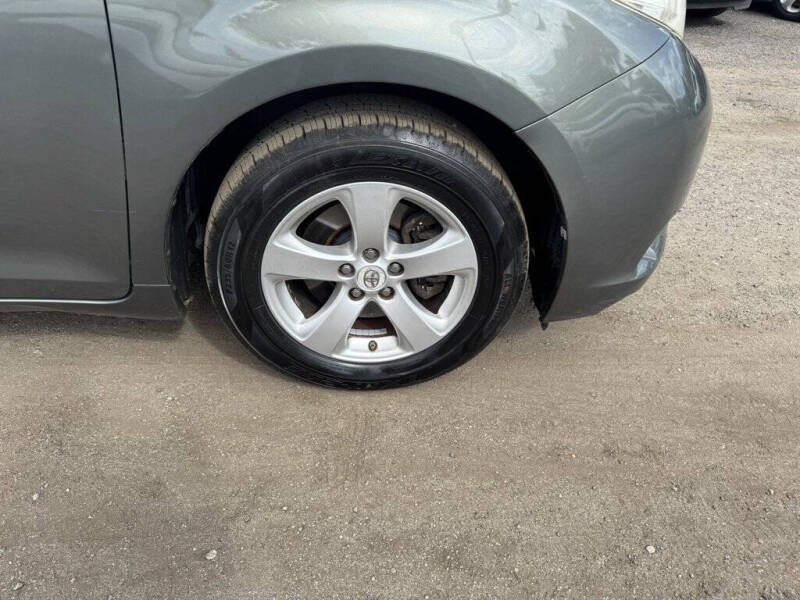 2013 Toyota Sienna