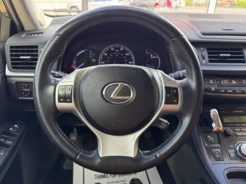 2012 Lexus CT 200h