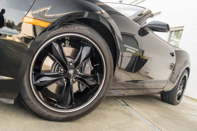 2011 Chevrolet Camaro 8