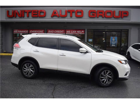 2015 Nissan Rogue for sale at United Auto Group in Putnam CT