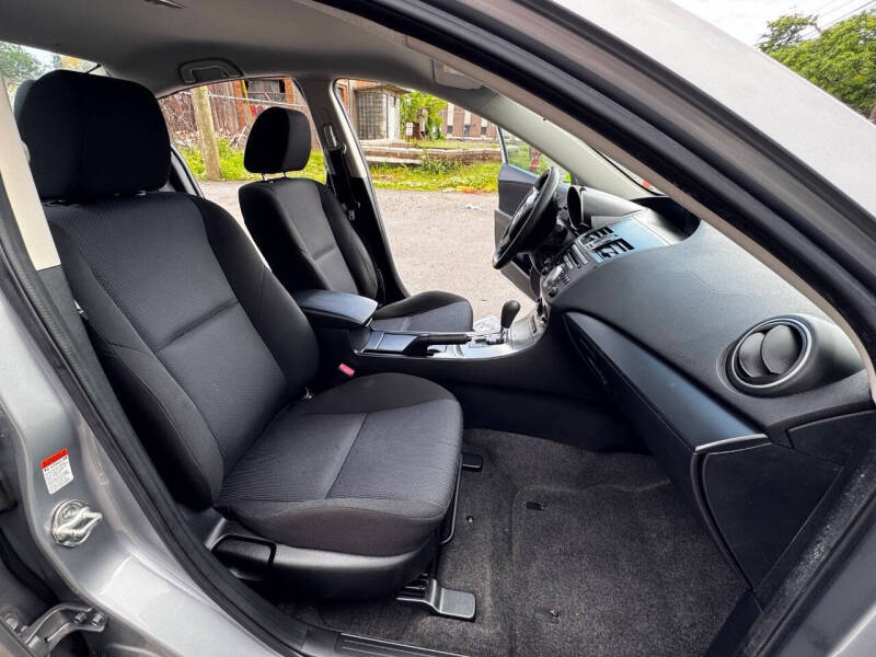 2011 Mazda MAZDA3 i Sport