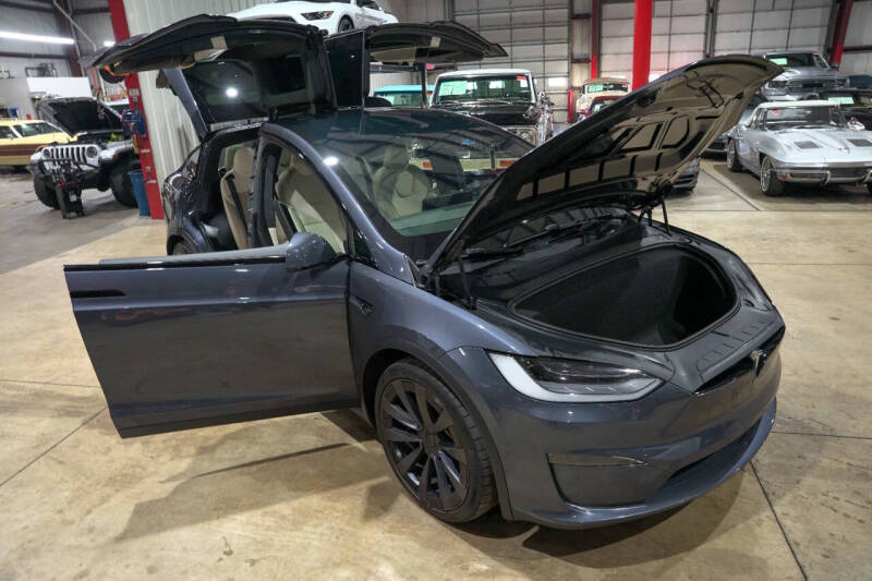 2022 Tesla Model X Plaid