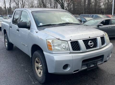 2005 Nissan Titan for sale at The Bengal Auto Sales LLC in Hamtramck MI
