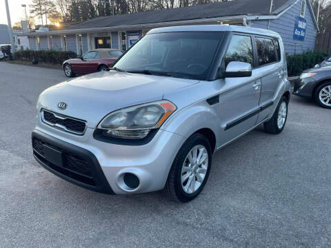 2012 Kia Soul +