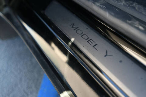 2024 Tesla Model Y Long Range