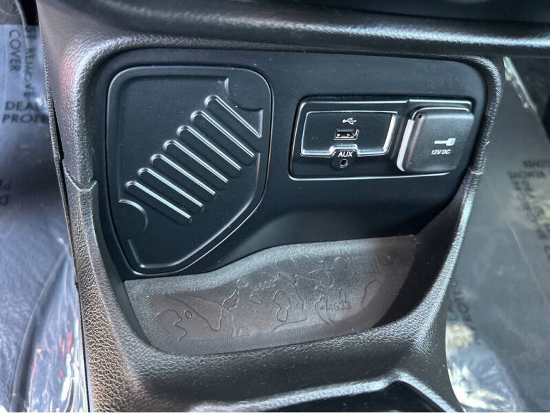 2017 Jeep Renegade Altitude