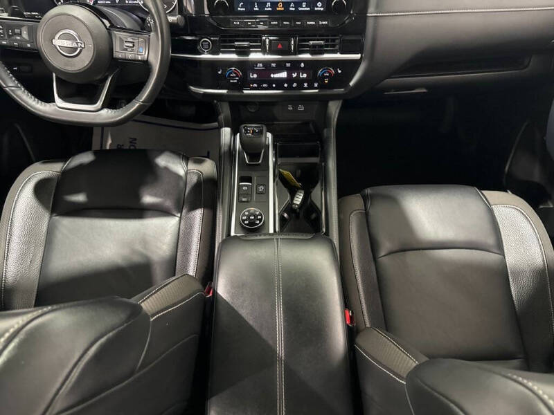 2022 Nissan Pathfinder