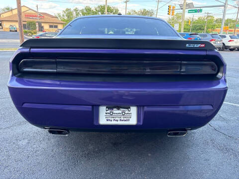 2010 Dodge Challenger SRT8