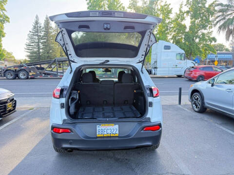 2018 Jeep Cherokee Latitude