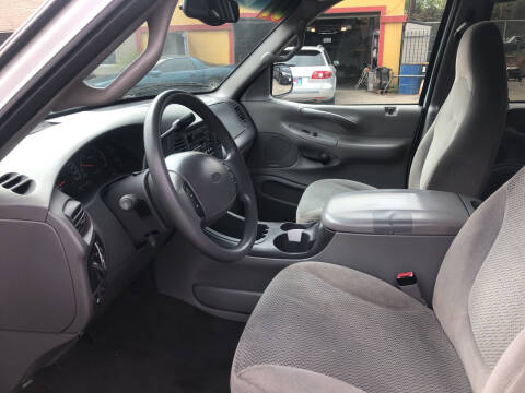 2001 Ford Expedition XLT