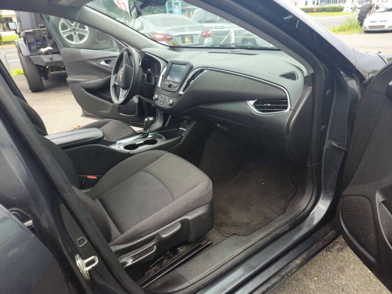 2018 Chevrolet Malibu LT